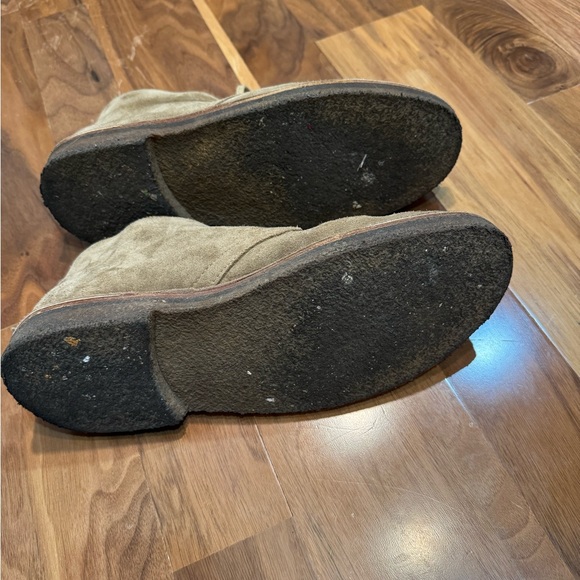 Huckberry Astorflex Brownflex Chukka Boot
 in Stone Suede - Picture 11 of 15